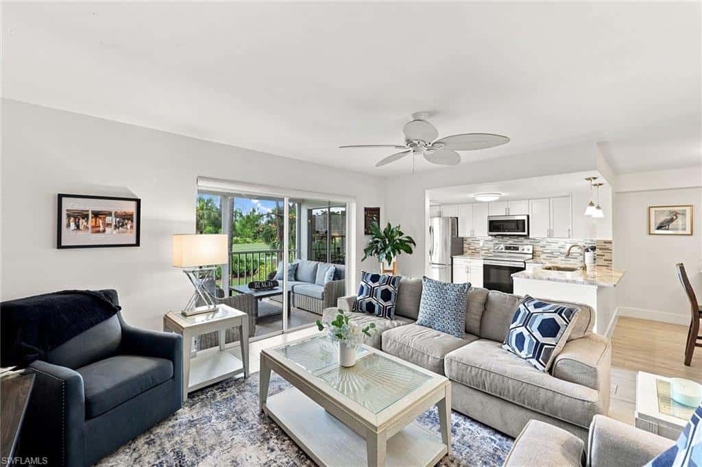 7360 Glenmoor Ln #205, Naples, photo 8