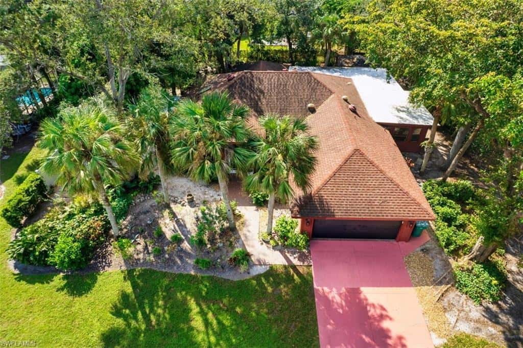 2490 Outrigger Ln, Naples, photo 35