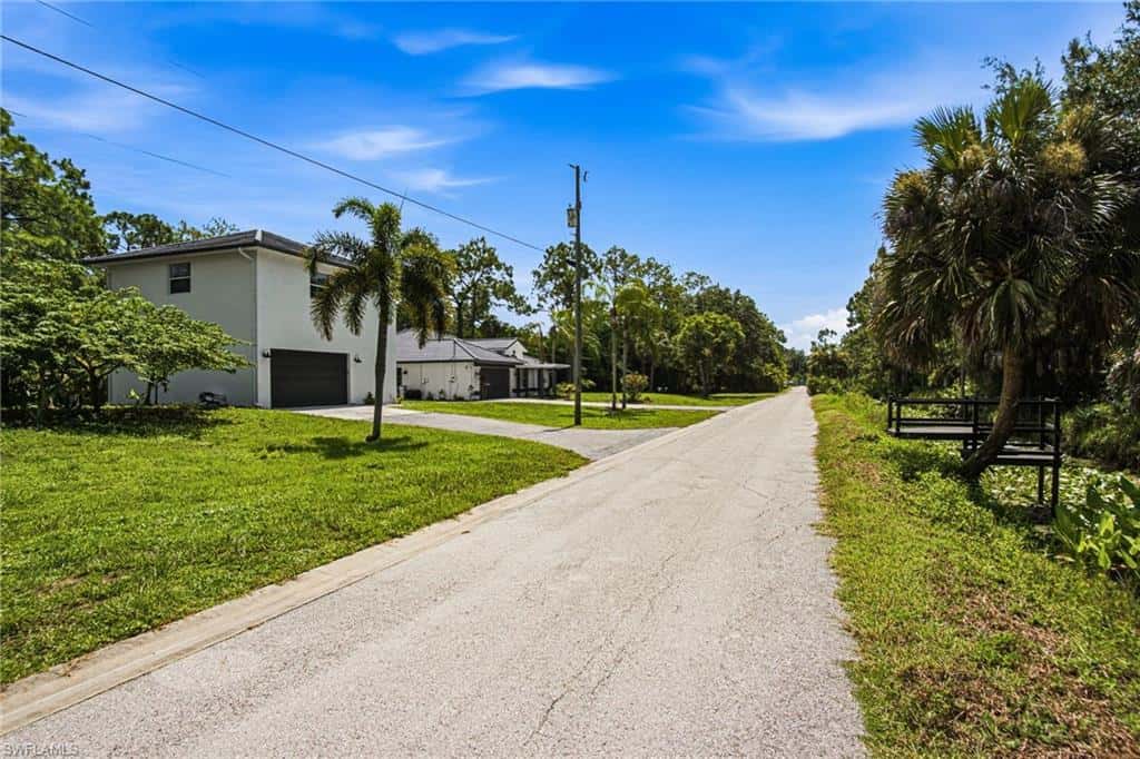 25273 Moriah Ln, Bonita Springs, photo 34