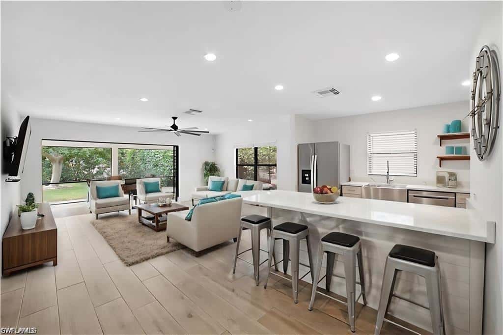 1160 Michigan Ave, Naples, photo 6