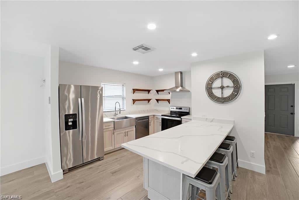 1160 Michigan Ave, Naples, photo 5