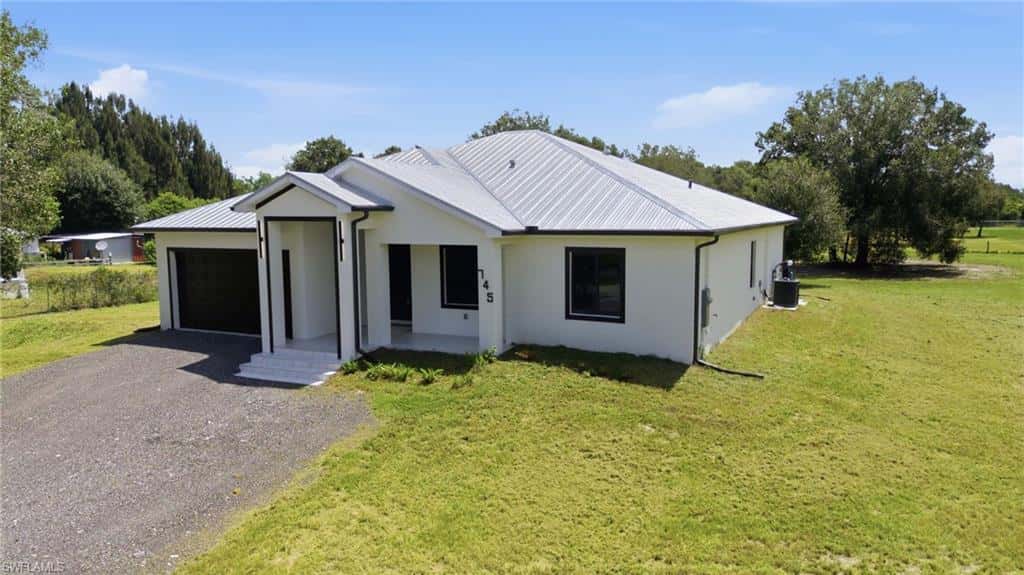 745 Estribo St, Clewiston, photo 46