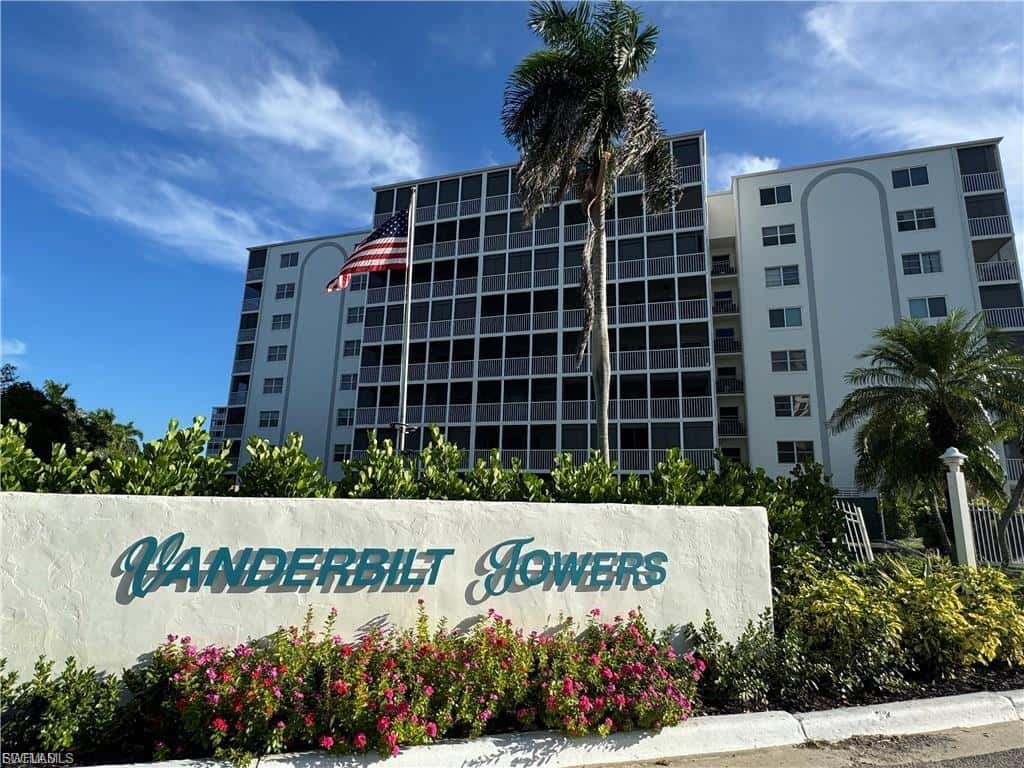 1 Bluebill Ave #302, Naples, photo 5