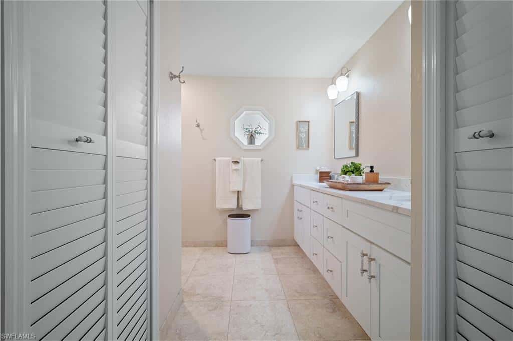 2236 Queens Blvd, Naples, photo 16
