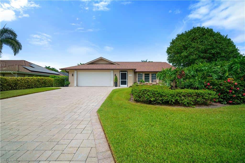 2236 Queens Blvd, Naples, photo 5