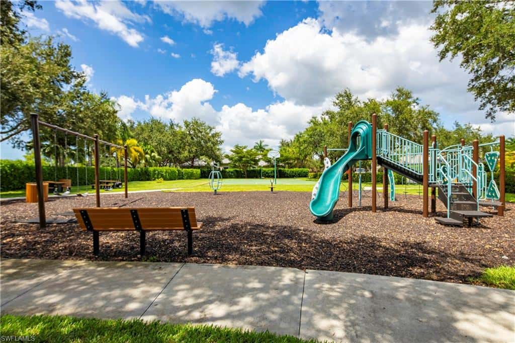 5038 Rustic Oaks Cir, Naples, photo 27