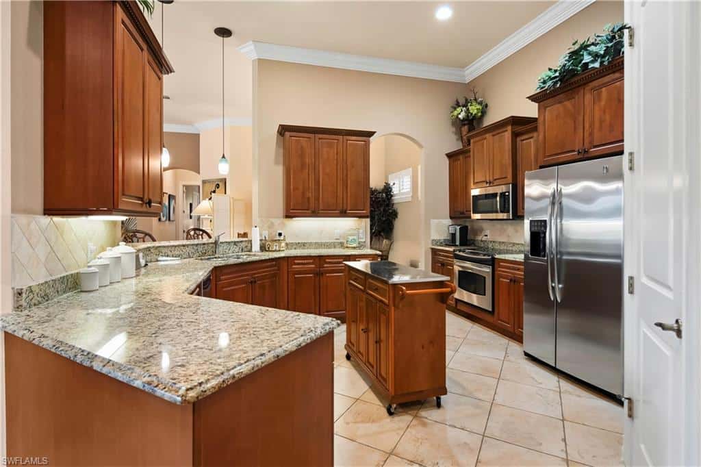 5038 Rustic Oaks Cir, Naples, photo 8