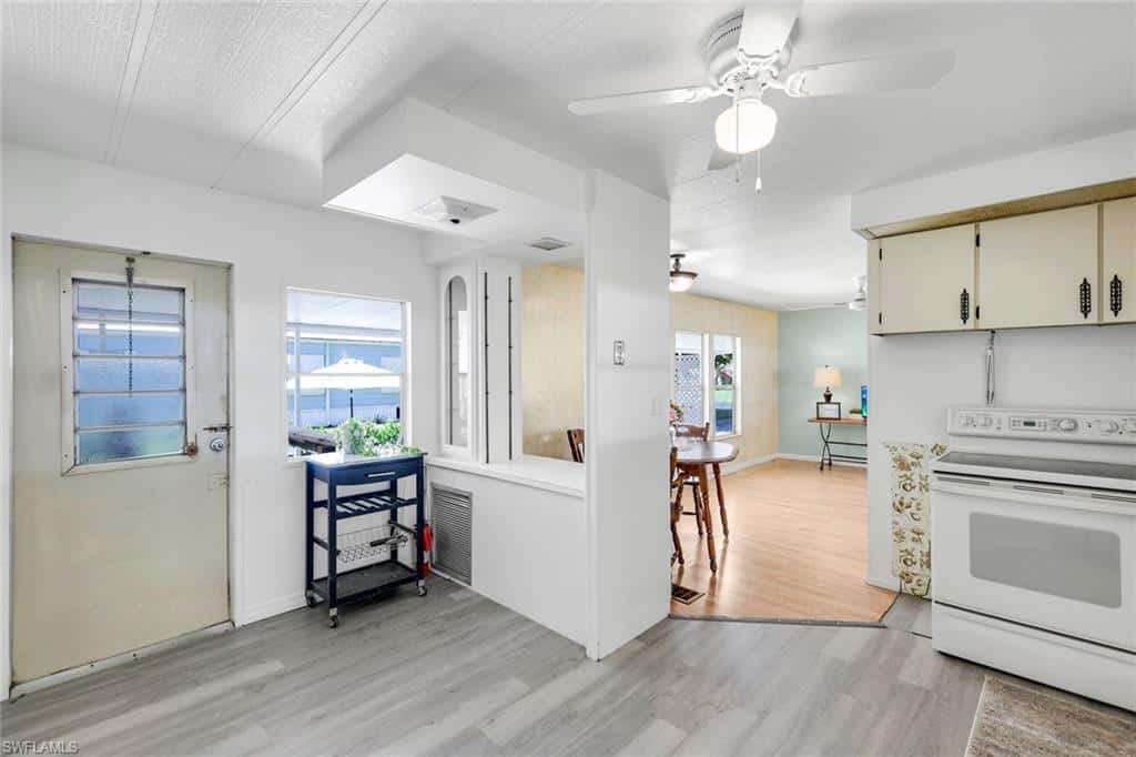 27397 Duvernay Dr, Bonita Springs, photo 10