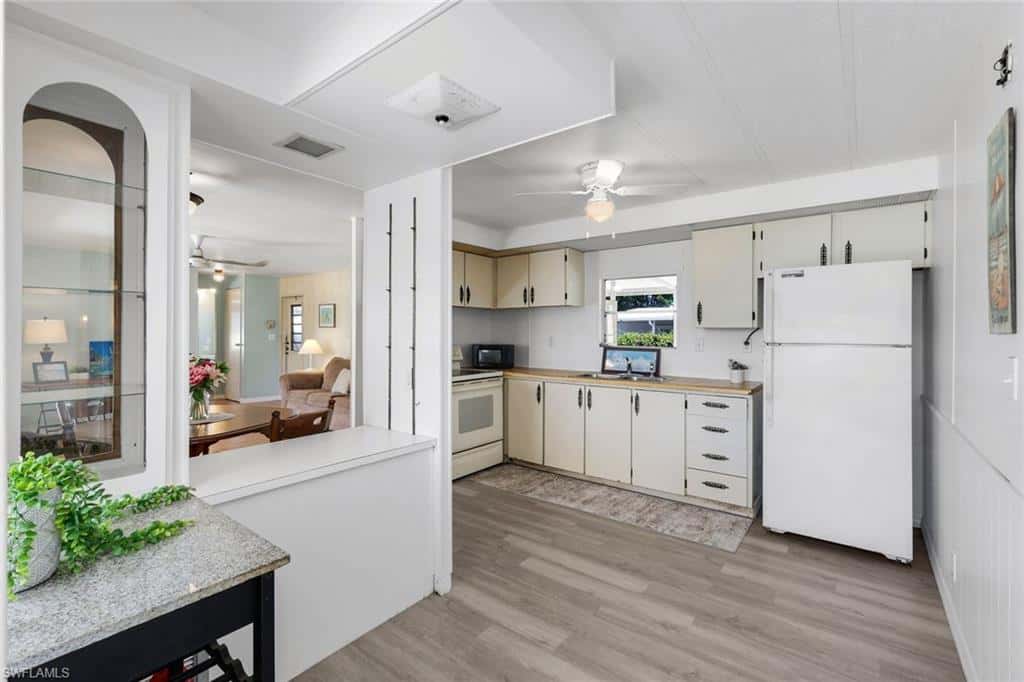27397 Duvernay Dr, Bonita Springs, photo 11