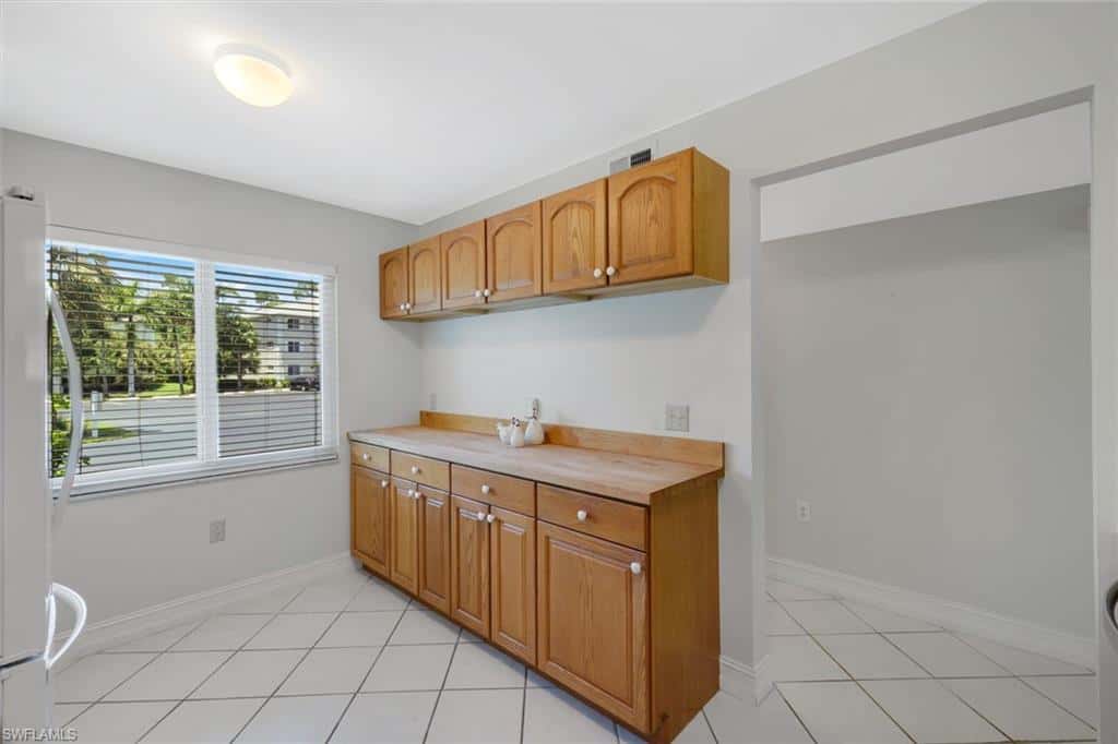 3051 Sandpiper Bay Cir #i101, Naples, photo 9