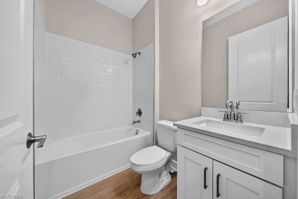 15690 Genova Dr, Naples, photo 26
