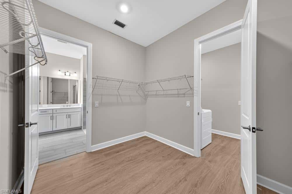 15690 Genova Dr, Naples, photo 19