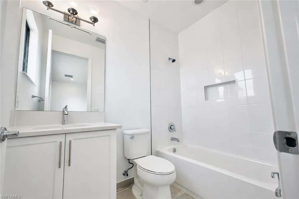 12770 Woodbury Dr, Estero, photo 13