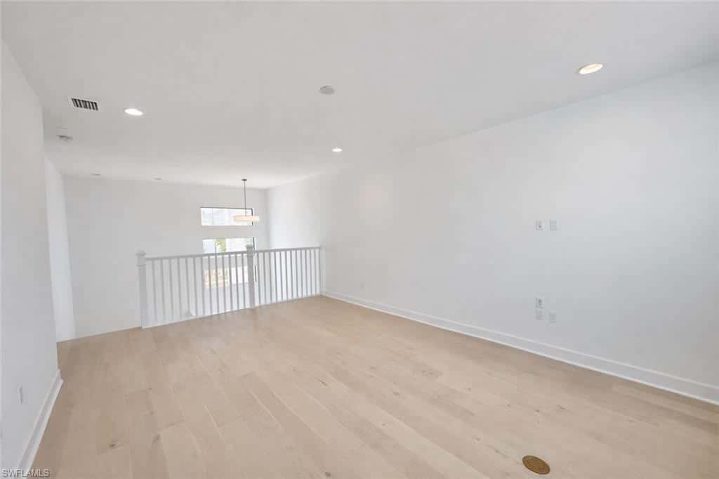 12770 Woodbury Dr, Estero, photo 9