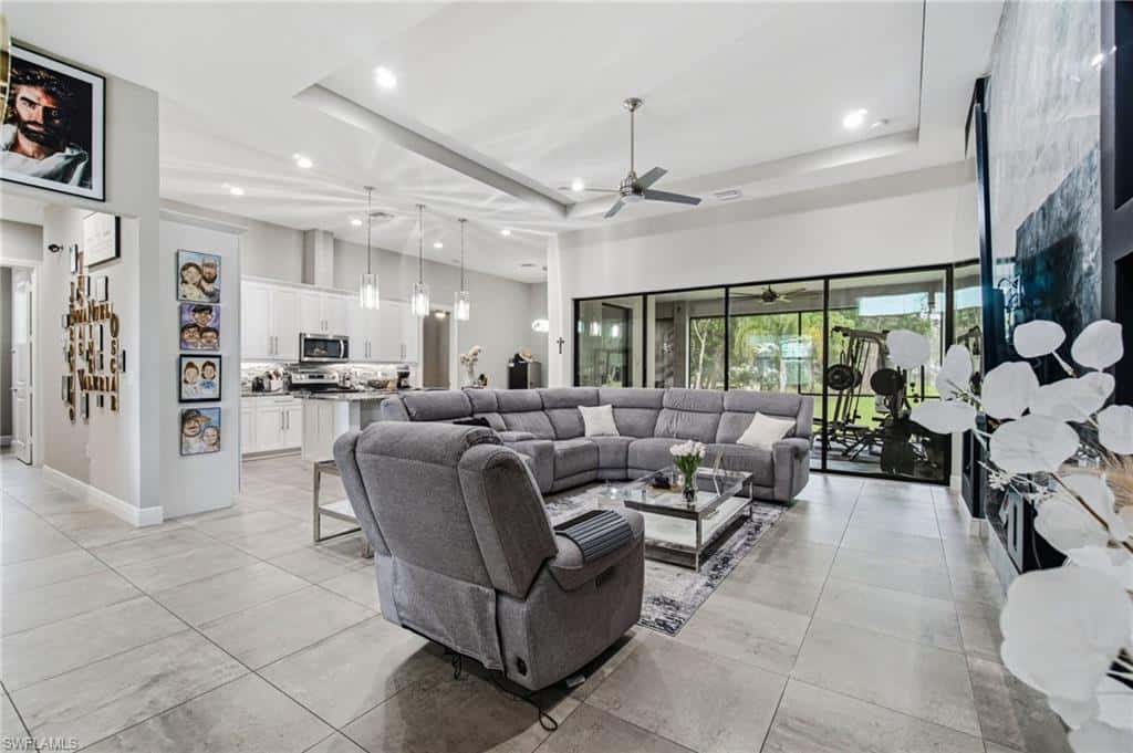 2160 Randall Blvd, Naples, photo 11