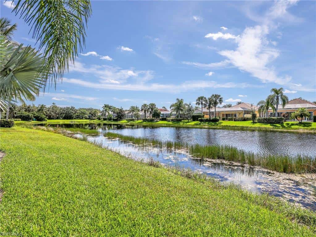 7658 Sicilia Ct, Naples, photo 31