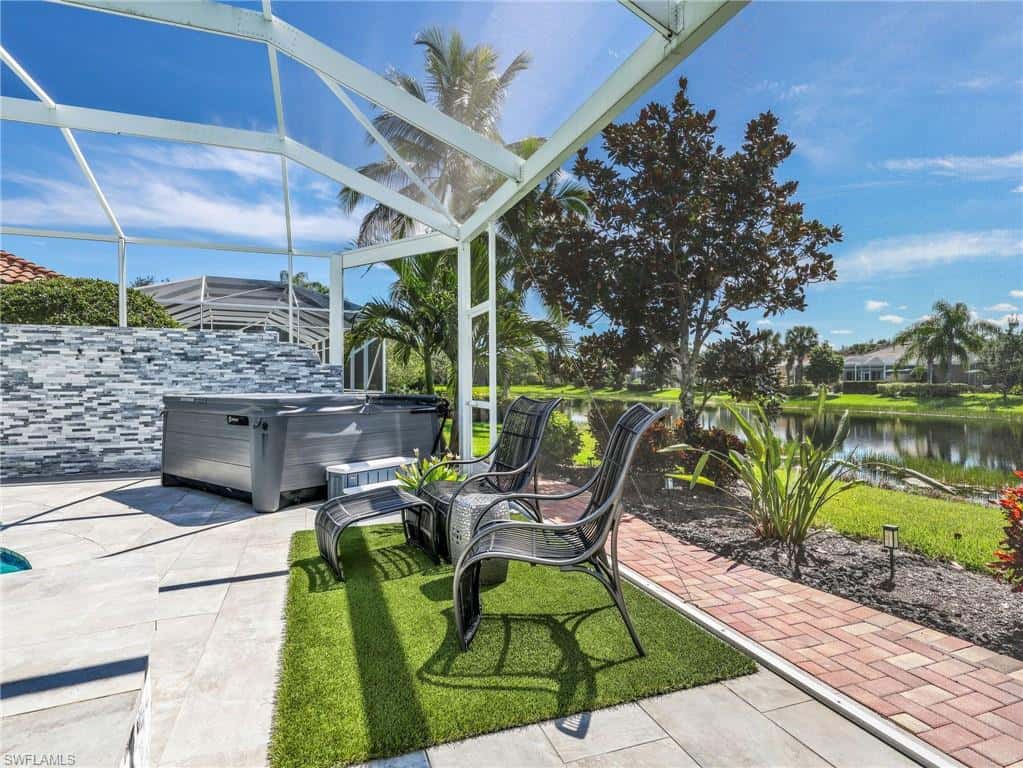 7658 Sicilia Ct, Naples, photo 29