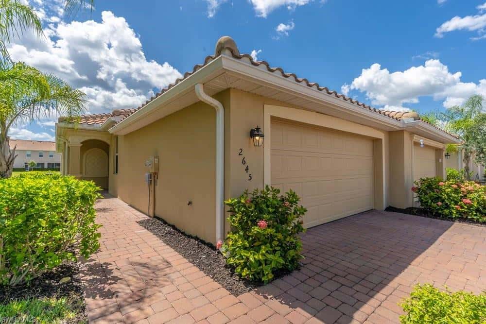 2645 Vine Ave, Naples, photo 34