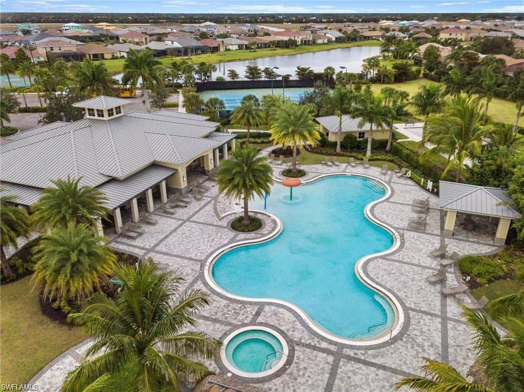2645 Vine Ave, Naples, photo 37