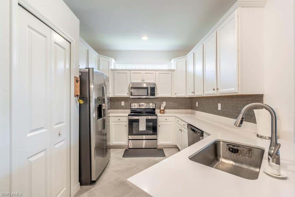 2645 Vine Ave, Naples, photo 4