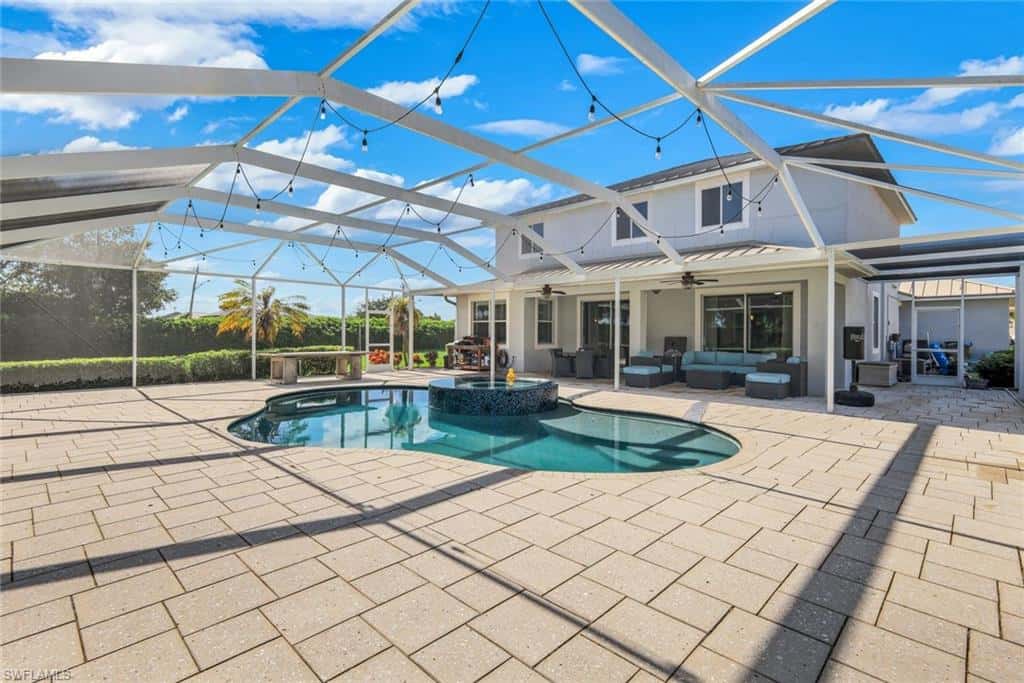 2545 Ashbury Cir, Cape Coral, photo 31