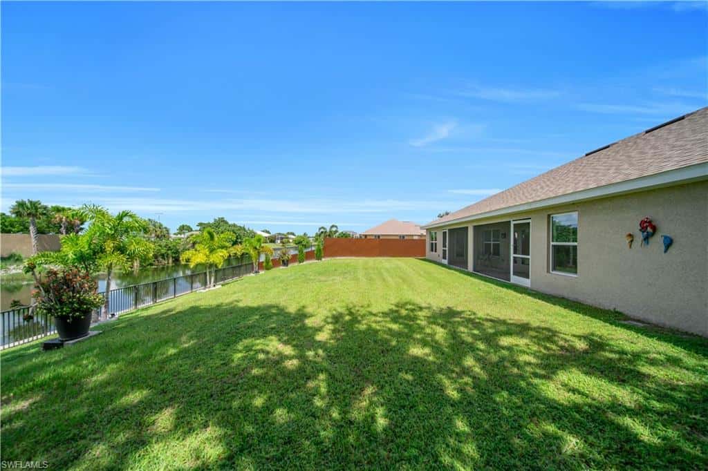 125 11th Ter, Cape Coral, photo 46