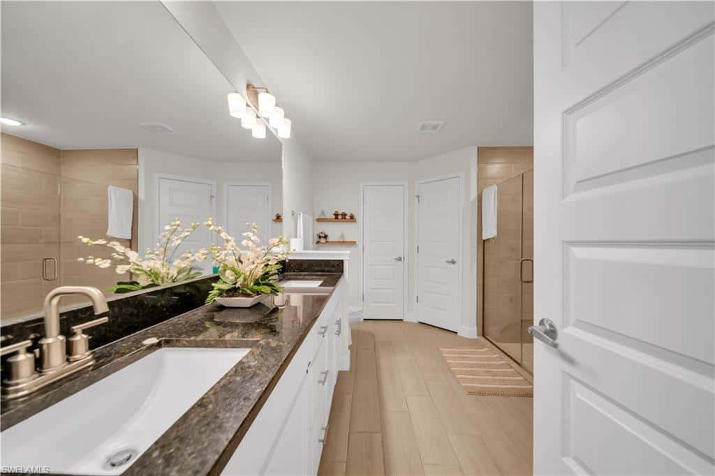 125 11th Ter, Cape Coral, photo 28