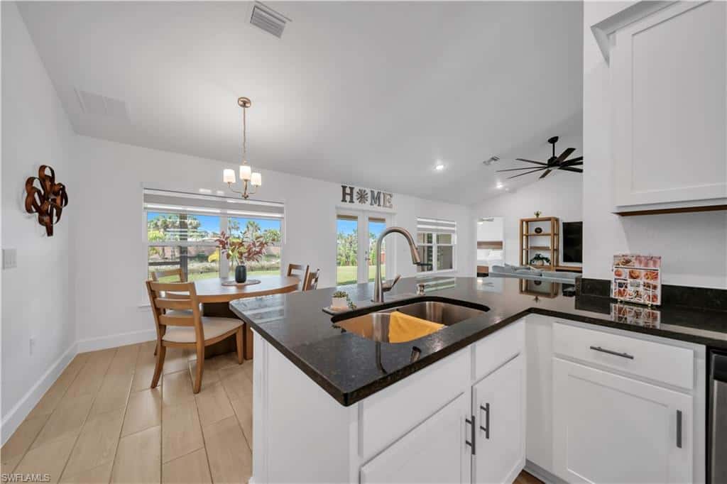 125 11th Ter, Cape Coral, photo 20