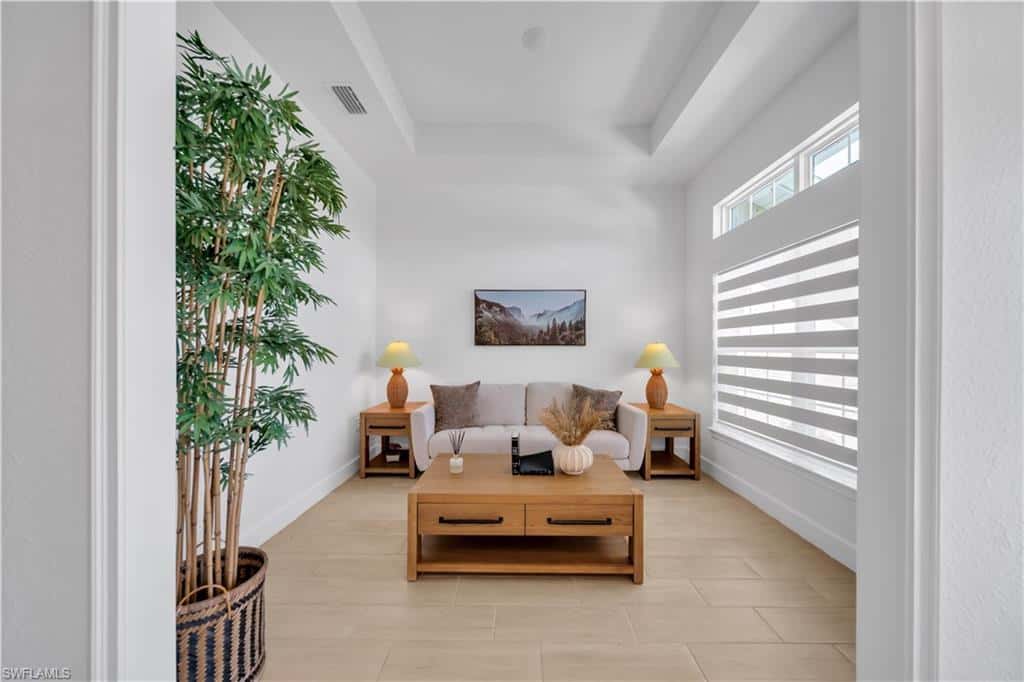 125 11th Ter, Cape Coral, photo 9