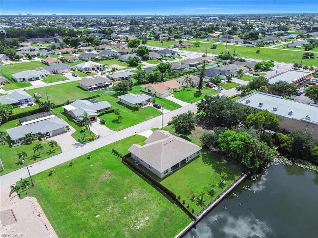 125 11th Ter, Cape Coral, photo 49