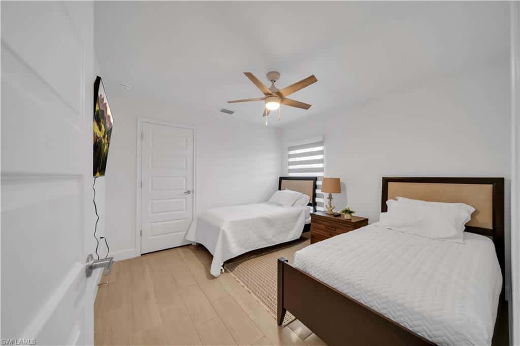 125 11th Ter, Cape Coral, photo 35