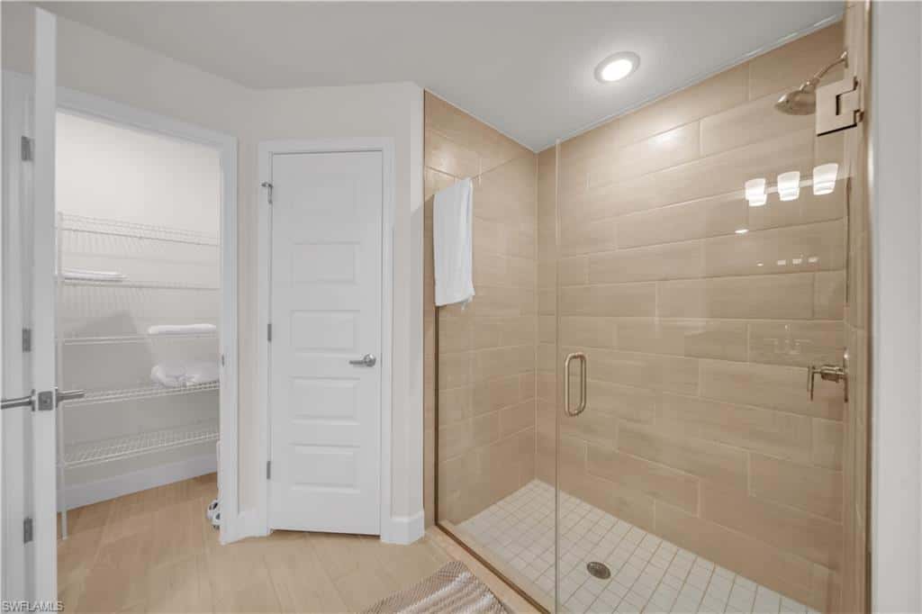 125 11th Ter, Cape Coral, photo 31