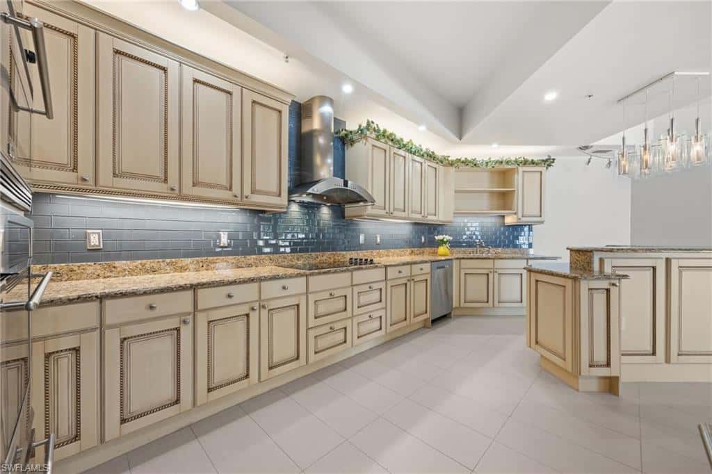 14270 Royal Harbour Ct #323, Fort Myers, photo 15