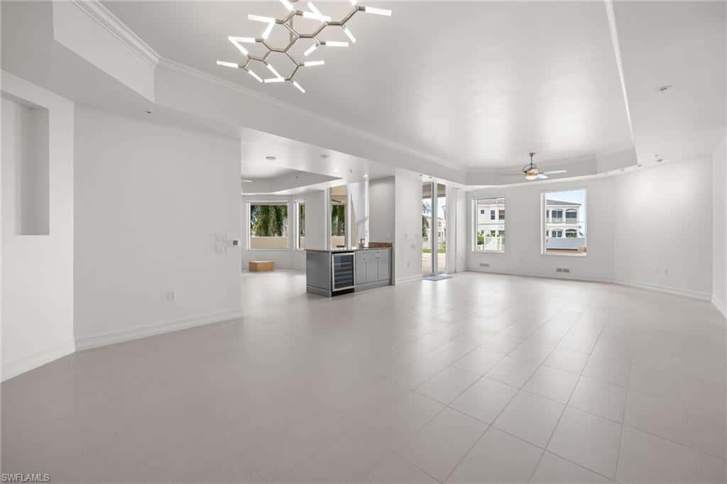 14270 Royal Harbour Ct #323, Fort Myers, photo 7