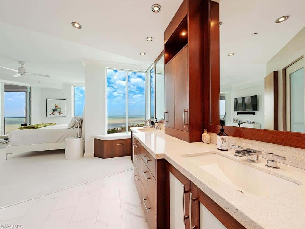 60 Seagate Dr #1505, Naples, photo 12