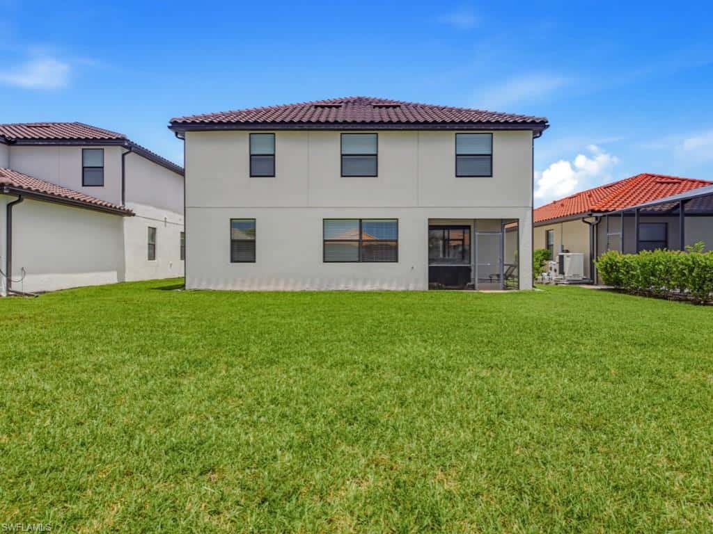1577 Vizcaya Ln, Naples, photo 25