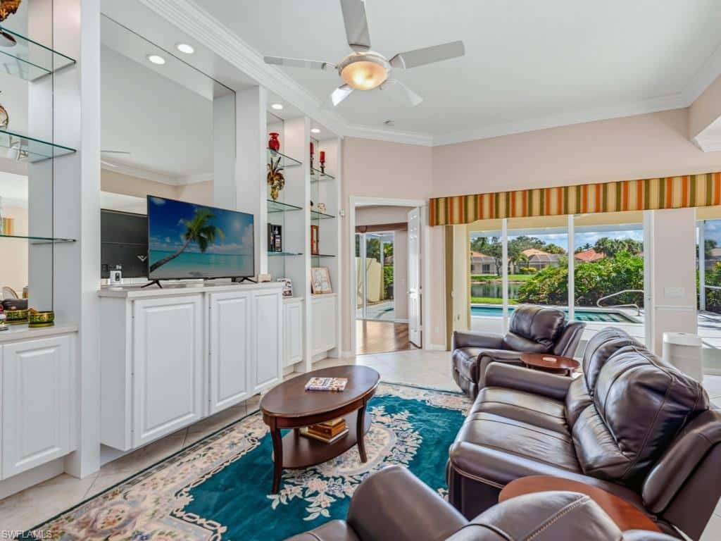 3829 Whidbey Way, Naples, photo 4