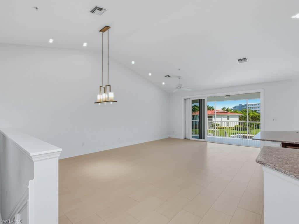 1105 Gayer Way #202, Marco Island, photo 9