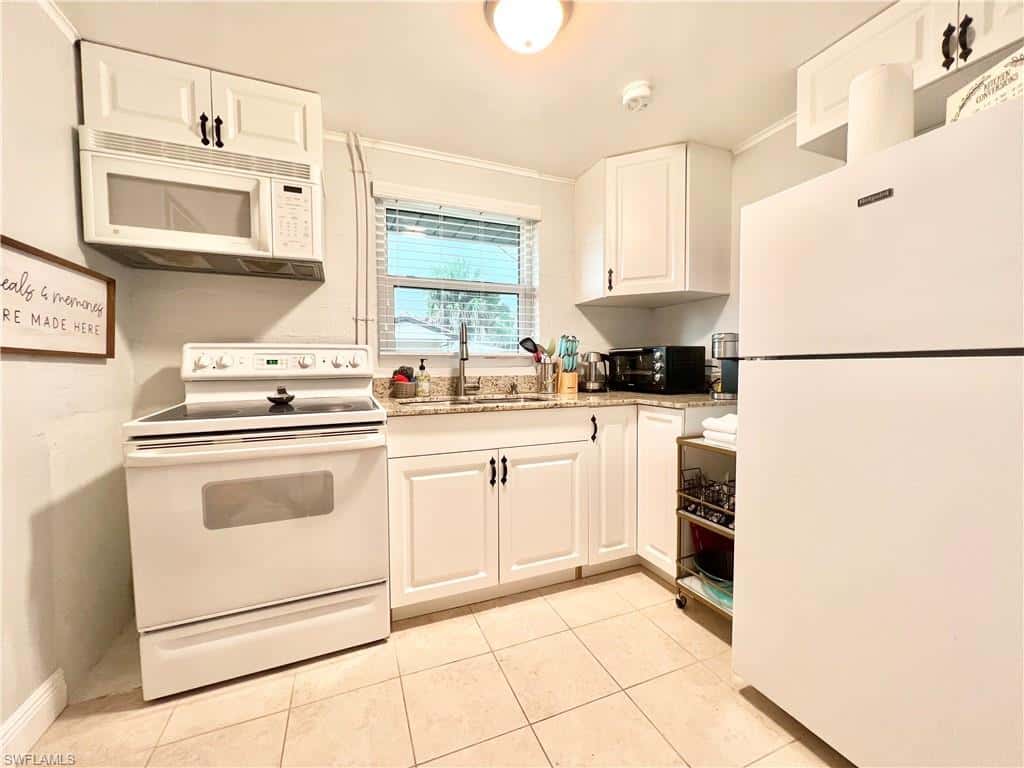 11355 Ridge Rd, Bonita Springs, photo 7