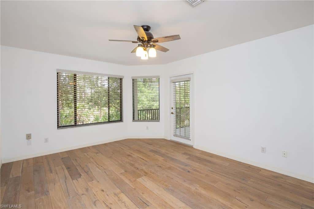 27100 Oakwood Lake Dr, Bonita Springs, photo 12