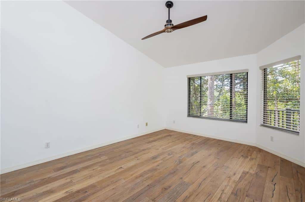 27100 Oakwood Lake Dr, Bonita Springs, photo 14