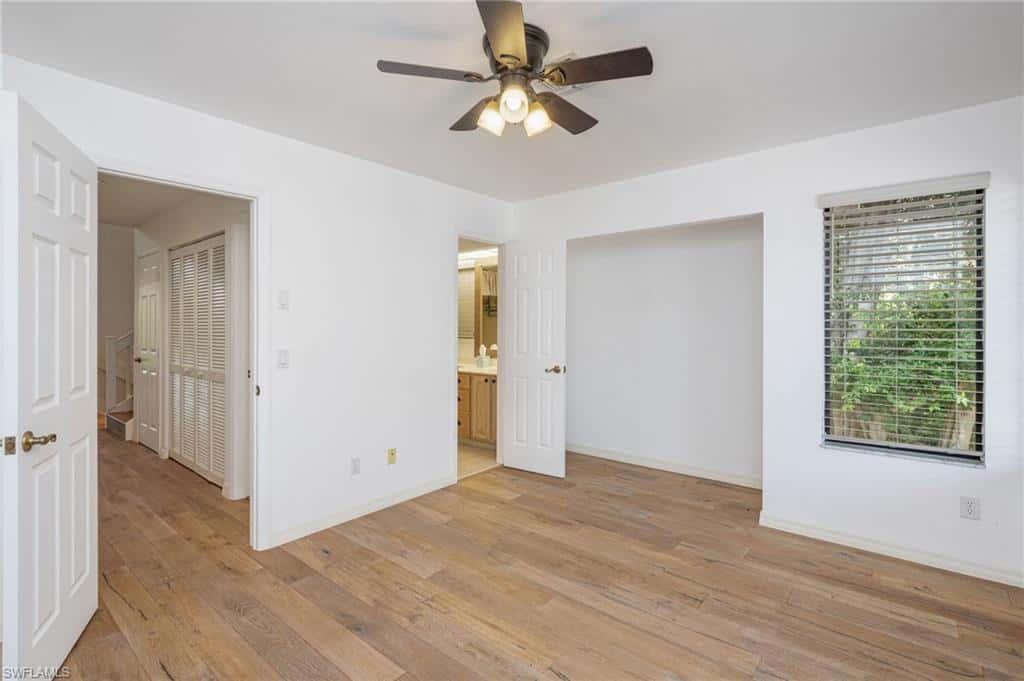 27100 Oakwood Lake Dr, Bonita Springs, photo 18