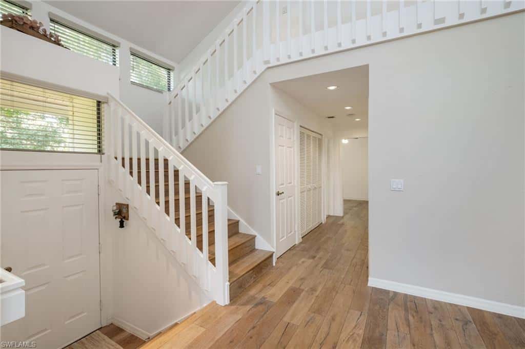 27100 Oakwood Lake Dr, Bonita Springs, photo 4