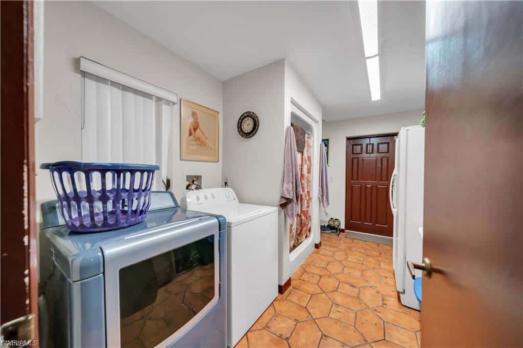 184 Mariana Ave, North Fort Myers, photo 27