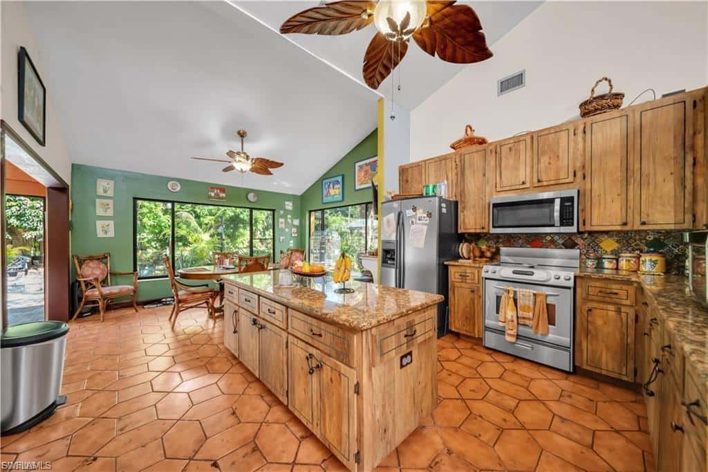 184 Mariana Ave, North Fort Myers, photo 16