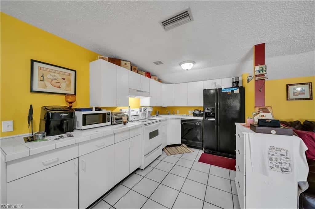184 Mariana Ave, North Fort Myers, photo 41
