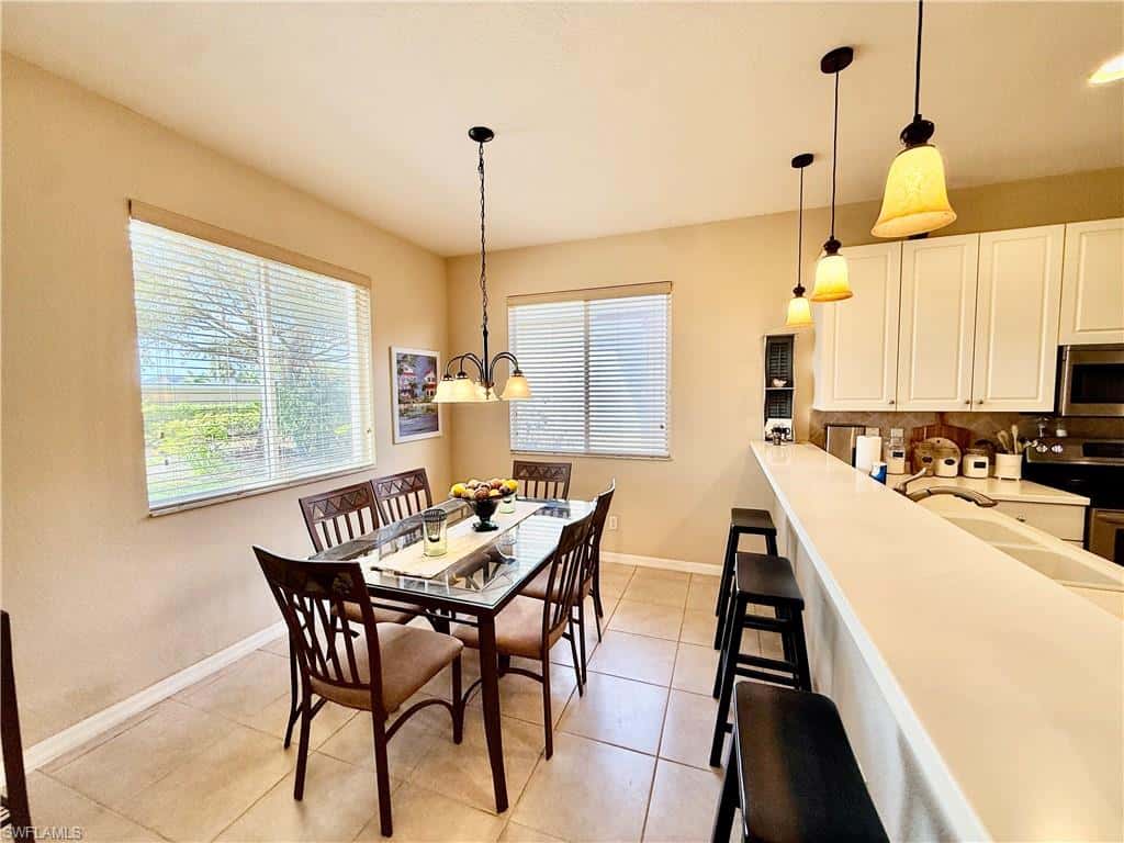 15470 Laguna Hills Dr, Fort Myers, photo 13