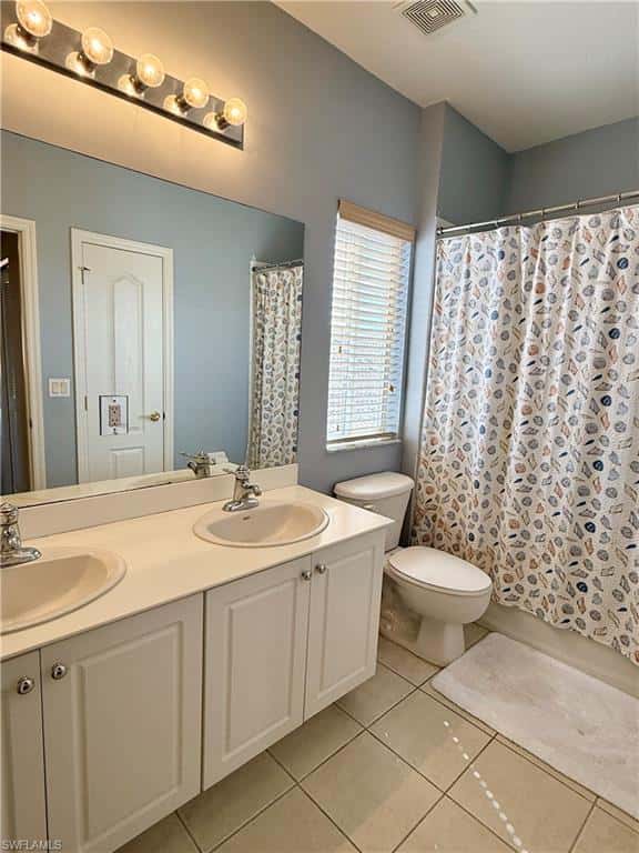 15470 Laguna Hills Dr, Fort Myers, photo 40