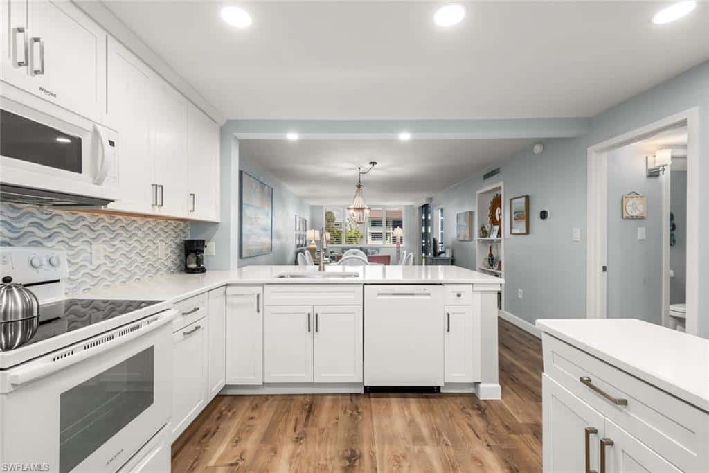 979 Gulf Dr #242, Sanibel, photo 9