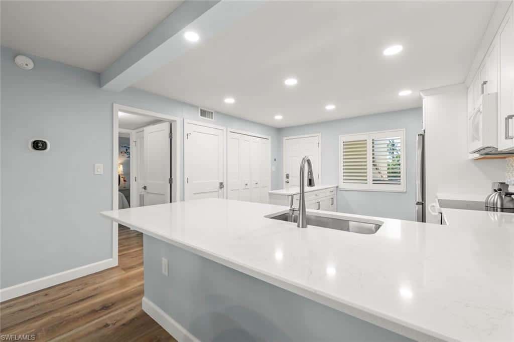 979 Gulf Dr #242, Sanibel, photo 13